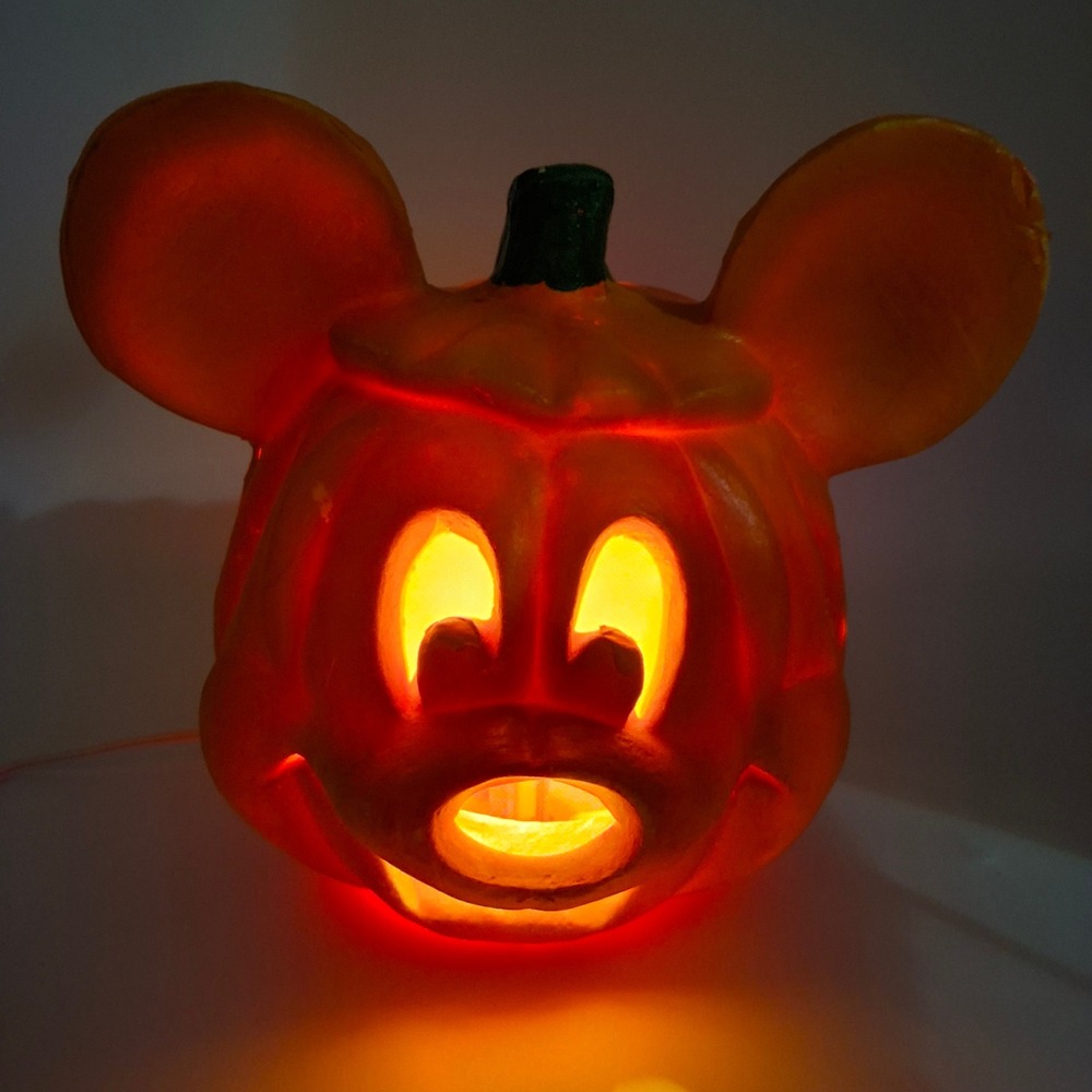 Disney Halloween Mickey Mouse Jack-O-Lantern Light Up Pumpkin Decor 1995